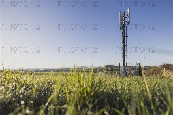 Transmission mast with 5G technology