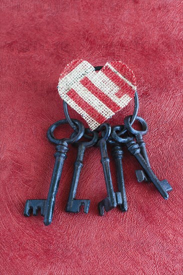 Old Linen Key and Heart