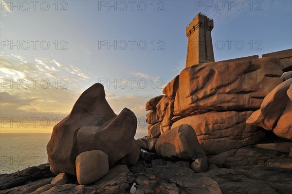 The Pors Kamor lighthouse at sunset along the Cote de granit rose