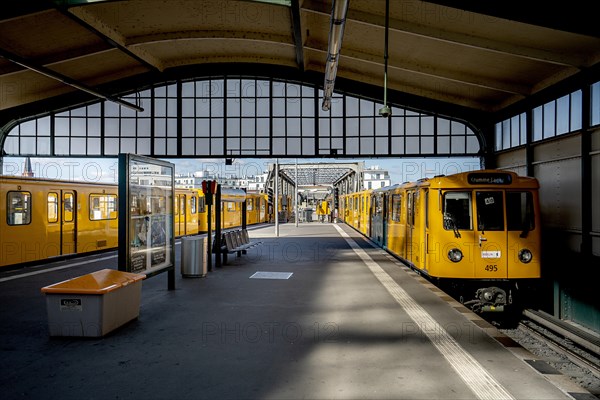 Above-ground underground station Gleisdreieck