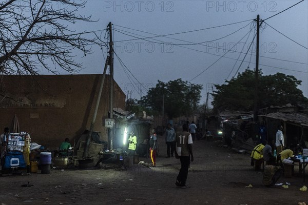 Street scene in the evening