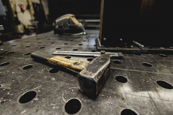 Tool lying on a worktop