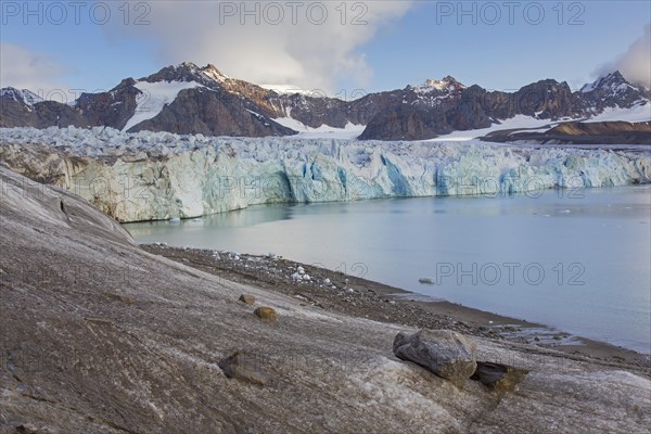 Fjortende Julibreen