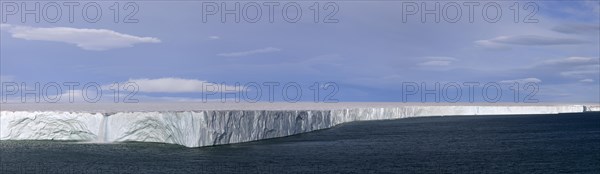 Brasvellbreen glacier