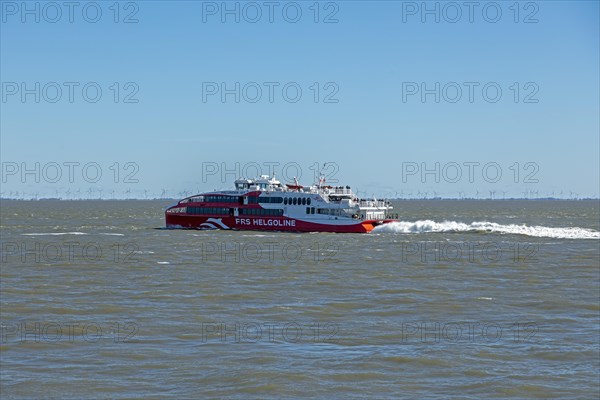 Catamaran Halunderjet on its way to Helgoland