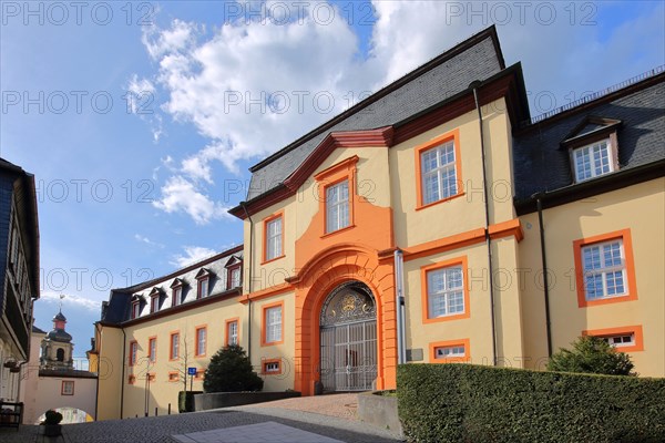 Castle with steeple of the Maria Himmelfahrt Church