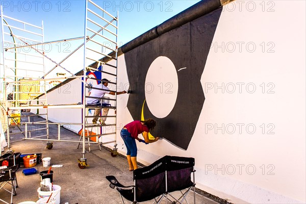 Rehabilitation of the East Side Gallery