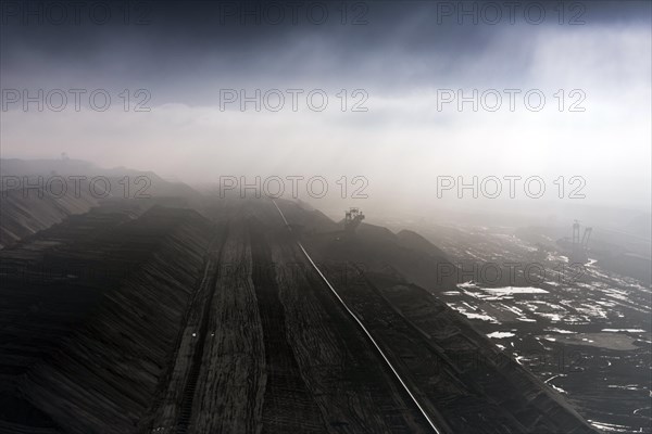 Heavy fog and dense clouds over the Garzweiler opencast mine