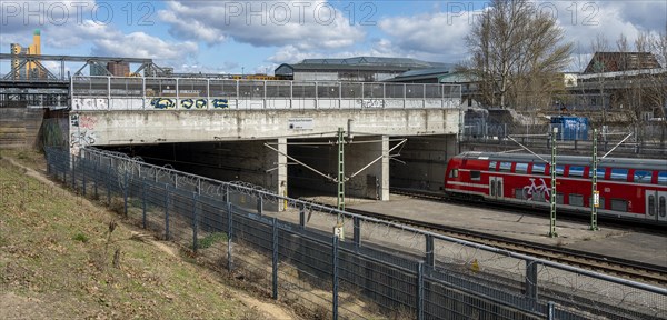 Railway bridges in Gleisdreieck Park