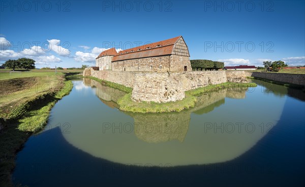 Heldrungen moated castle and fortress