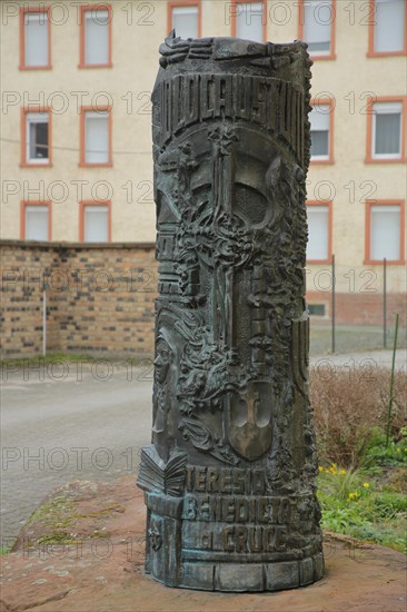 Edith Stein stele with inscription