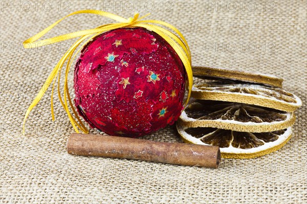 Christmas tree ball and dried orange slices