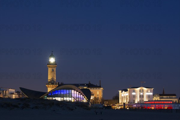 Lighthouse and Teepott