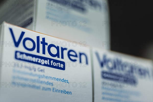 Voltaren Schmerzgel forte against aching joints