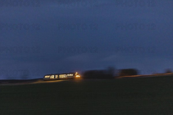 A train of the Laenderbahn Trilex in the border triangle of Germany