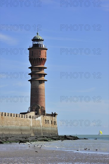 The lighthouse Feu de Saint-Pol at Dunkirk