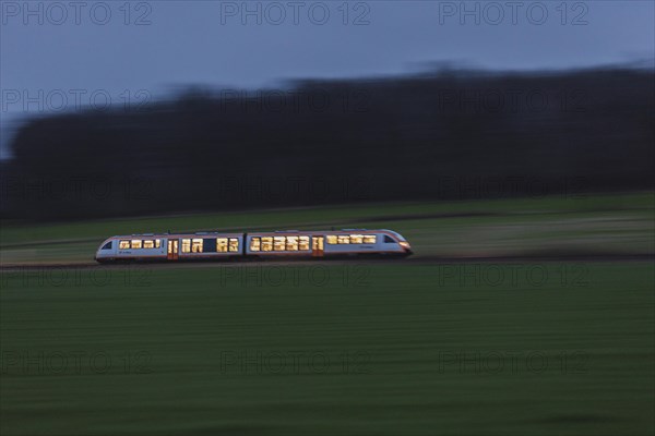 A train of the Laenderbahn Trilex in the border triangle of Germany