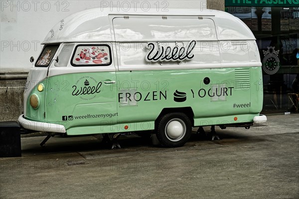 Ice cream van