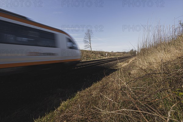 A train of the Laenderbahn Trilex in the border triangle of Germany