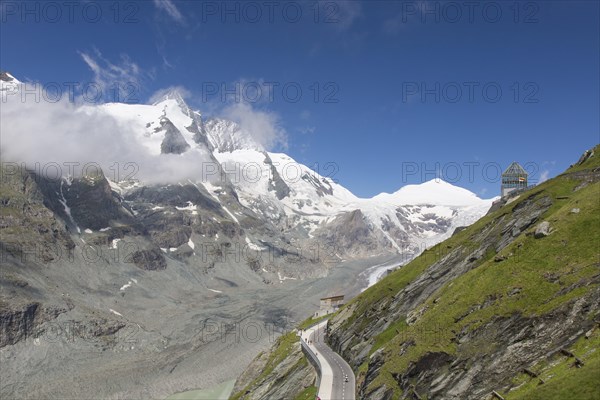 Grossglockner and Swarovski look-out above the Kaiser-Franz-Josefs-Hoehe along the Panoramaweg Kaiserstein in the Hohe Tauern NP