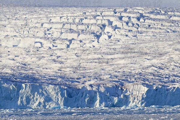 Lilliehoeoekbreen glacier calving into Lilliehoeoekfjorden