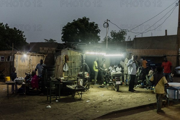 Street scene in the evening