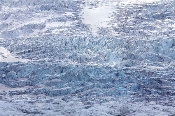 Detail showing crevasses and seracs on the Athabasca Glacier