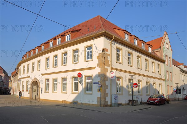 Former inn Goldener Deer