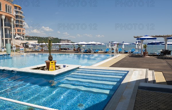 Azalia hotel with swimming pool