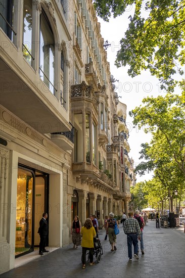 Passeig de Gracia shopping street