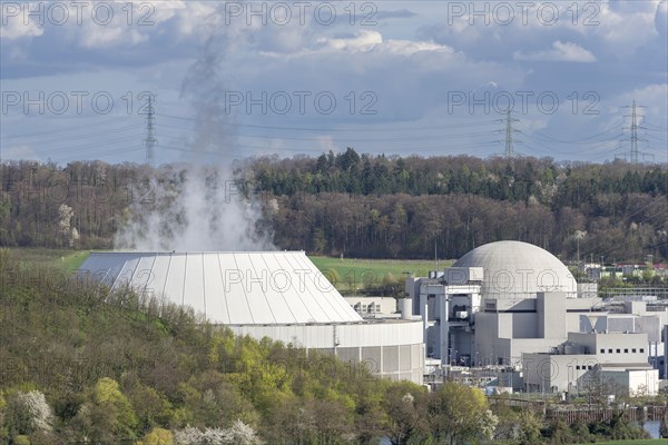 Cooling tower and reactor building of Neckarwestheim nuclear power plant