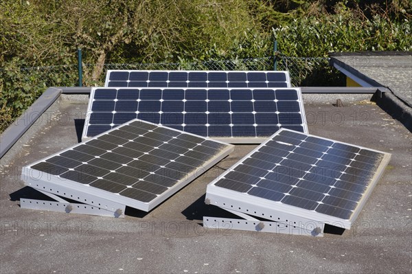 Photovoltaic system on a garage roof