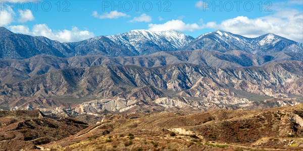San Gabriel Mountains Mountains Landscape Panorama near Los Angeles