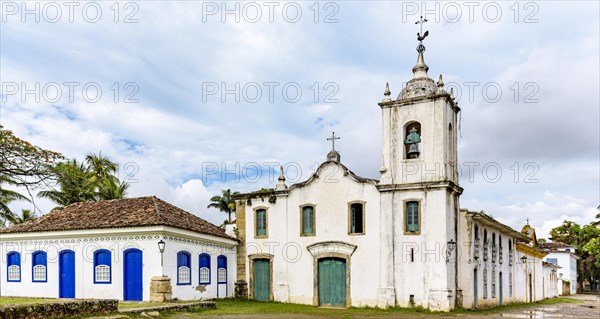 Church and old colonial-style houses in the historic city of Paraty on the coast of Rio de Janeiro