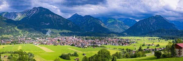 Mountain panorama from northwest on Oberstdorf