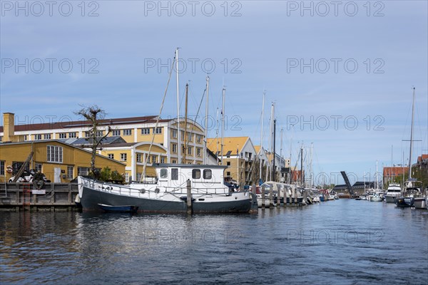 Ships and sailboats in Christianshavn district