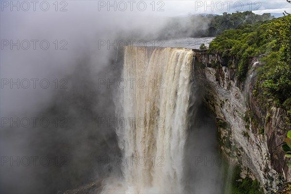 Kaieteur Falls