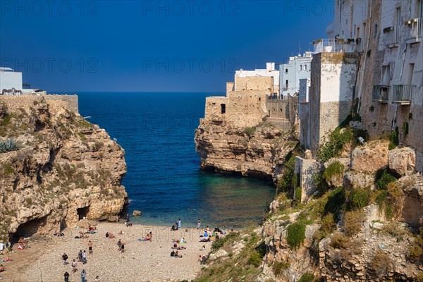 Bathing bay in Polignano a Mare