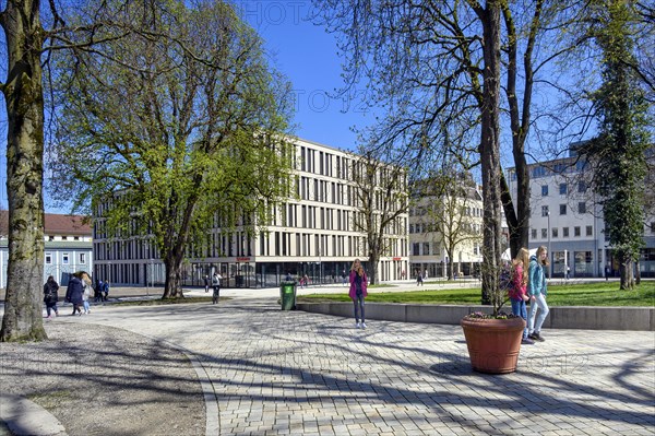 City park and savings bank building