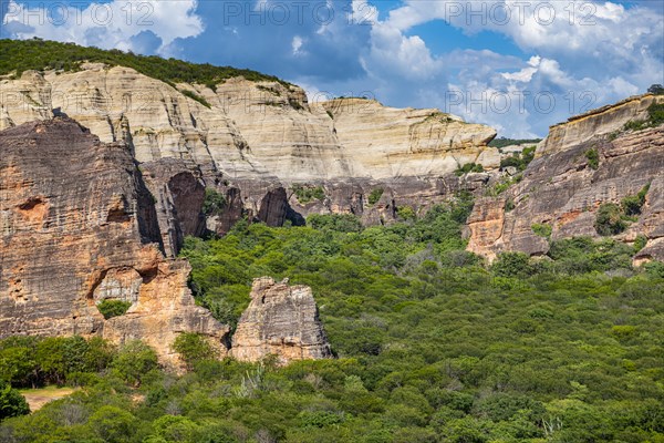 Stone arch at Pedra Furada