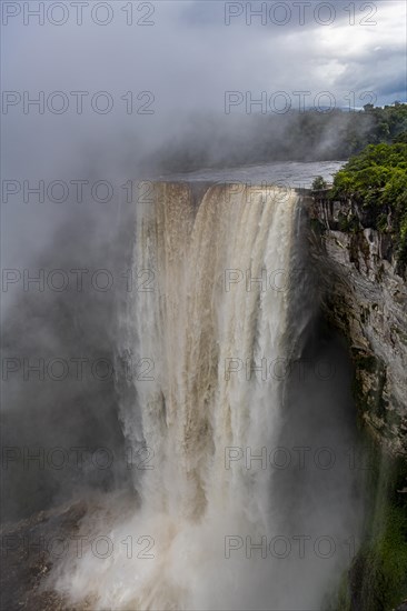 Kaieteur Falls