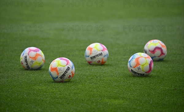 Adidas Derbystar match ball