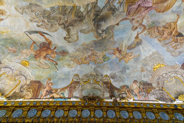 Ceiling fresco in the Palace Chapel