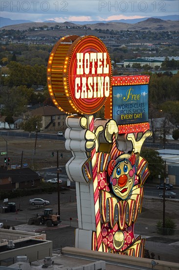 Illuminated sign