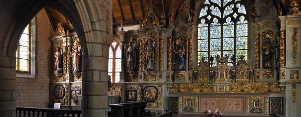 Altar and Baroque retable of the chapel at Sainte-Marie-du-Menez-Hom