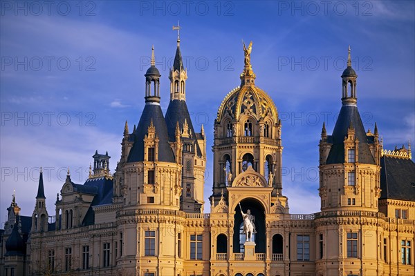 Facade with Archangel Michael and equestrian statue of Prince Niklot