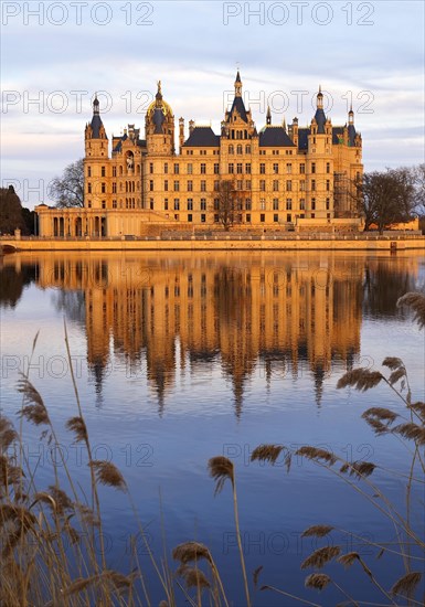 Schwerin Castle in the late evening light