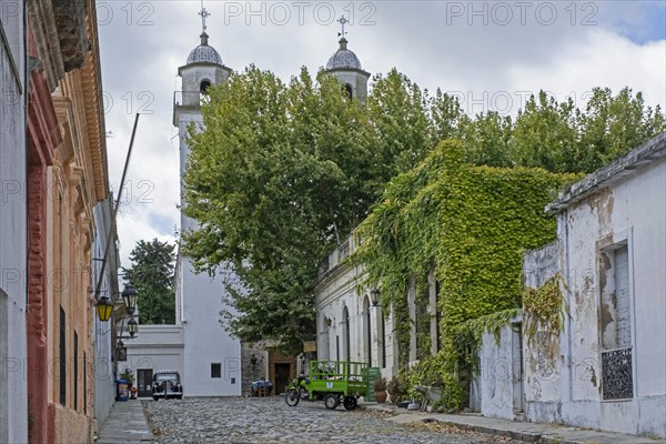 Basilica of the Holy Sacrament in the colonial Barrio Historico