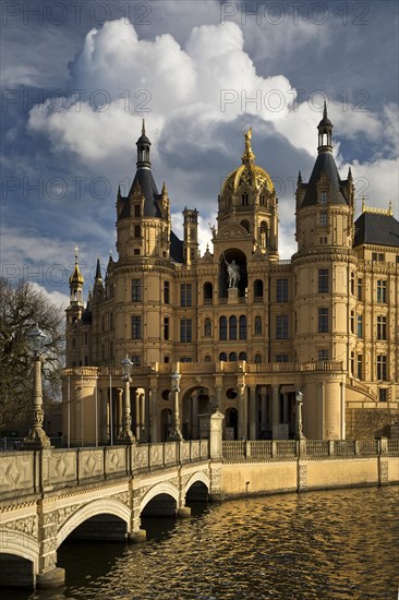 Schwerin Castle with the Castle Bridge to the Castle Island