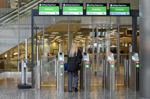 Entrance Boarding Control